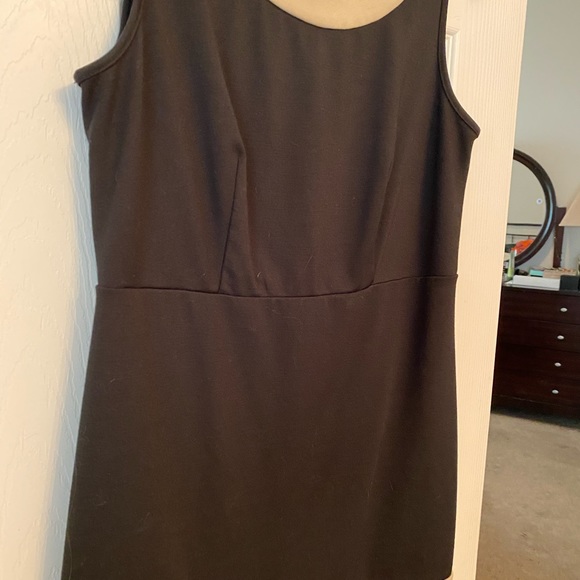 Dress - Picture 5 of 6